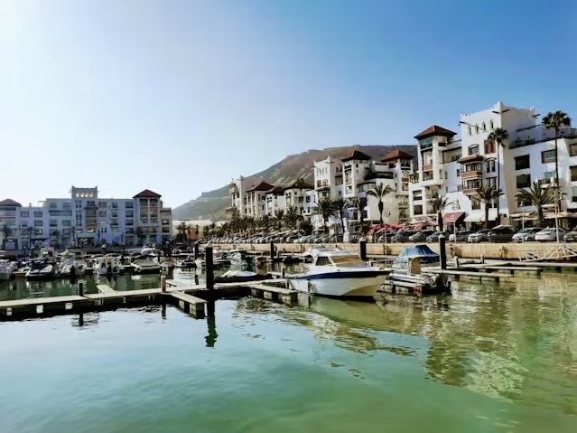 Comparaison Agadir vs Marrakech pour les vacances