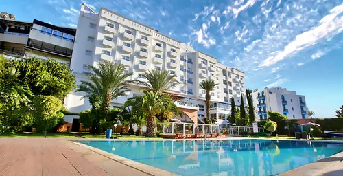 Tildi Hotel Spa aeroport al massira